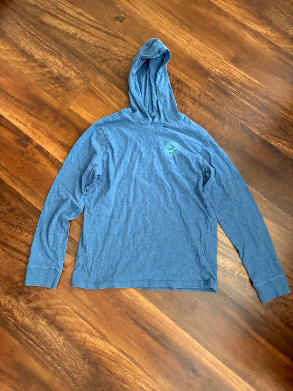 Vineyard Vines Blue hooded long sleeve t shirt size M